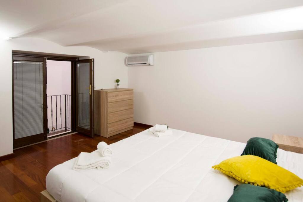 In Center Benni Apartamento Palermo Exterior foto